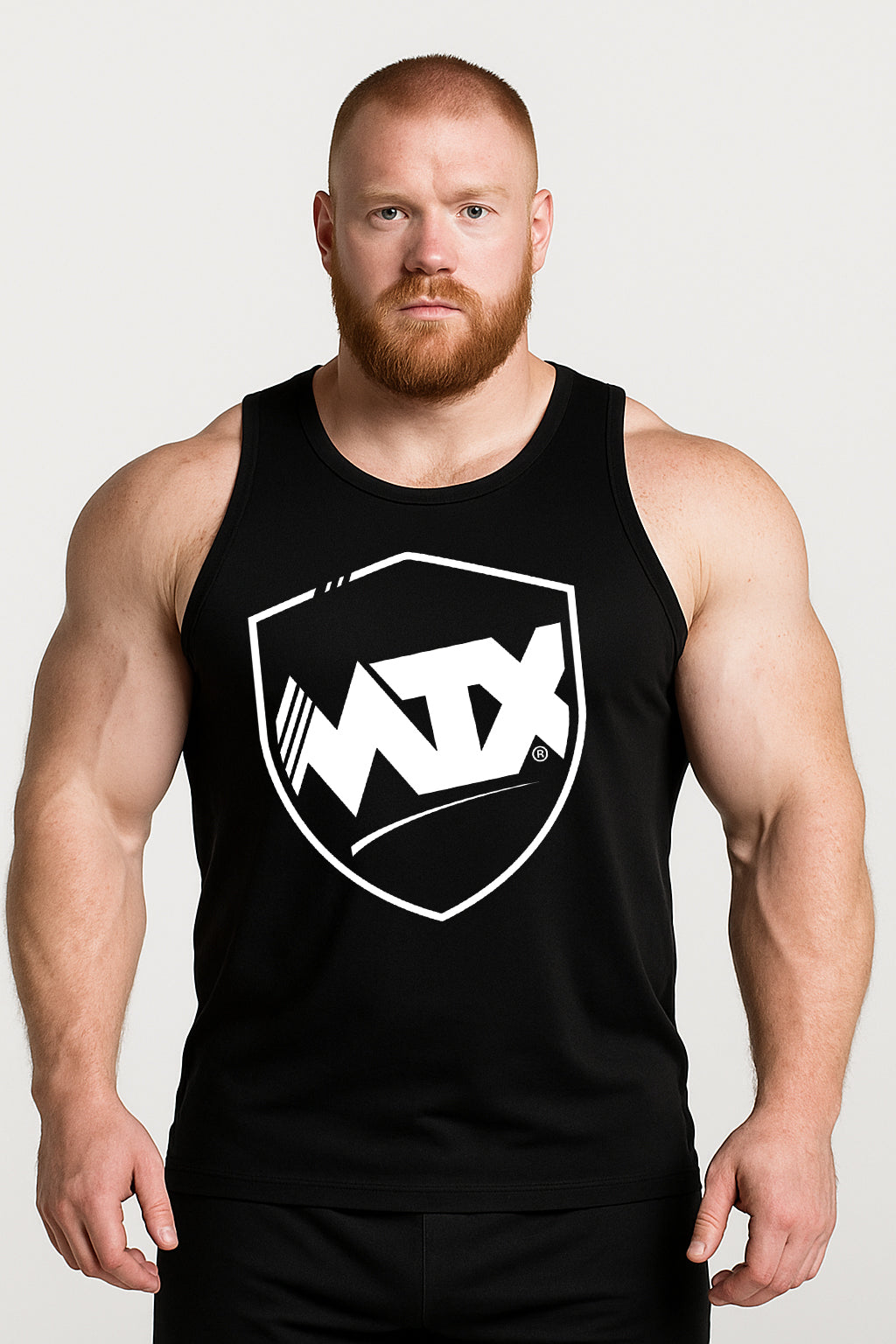 Camiseta sin mangas negra para hombre con ajuste atlético. Perfecta para entrenar sin restricciones en el gimnasio.